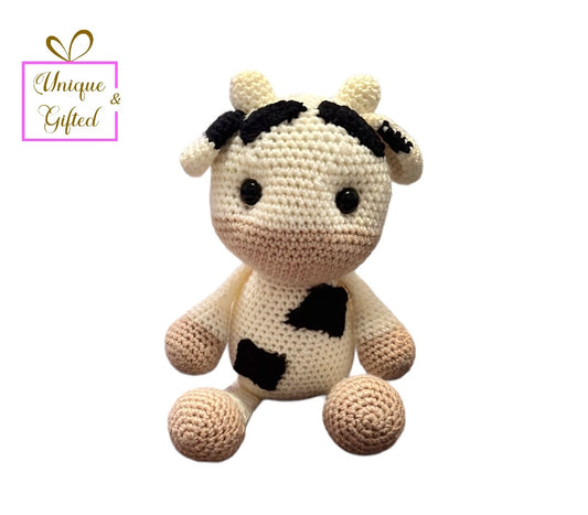 Crocheted Daisy cow